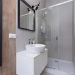 Apartment Nowoczesny W Centrum Krakowa By Renters Krakau